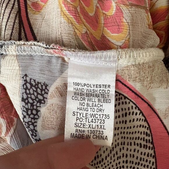 Umgee + Ruffle Kimono Pink Abstract Floral Boho Flowy Lightweight Size XL/1X - Picture 5 of 5